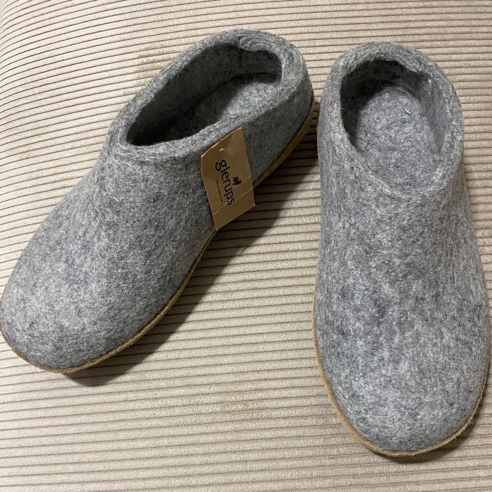 *Price Drop* Glerups Slippers- Grey wool w/leather sole Size 37 - Picture 2 of 4